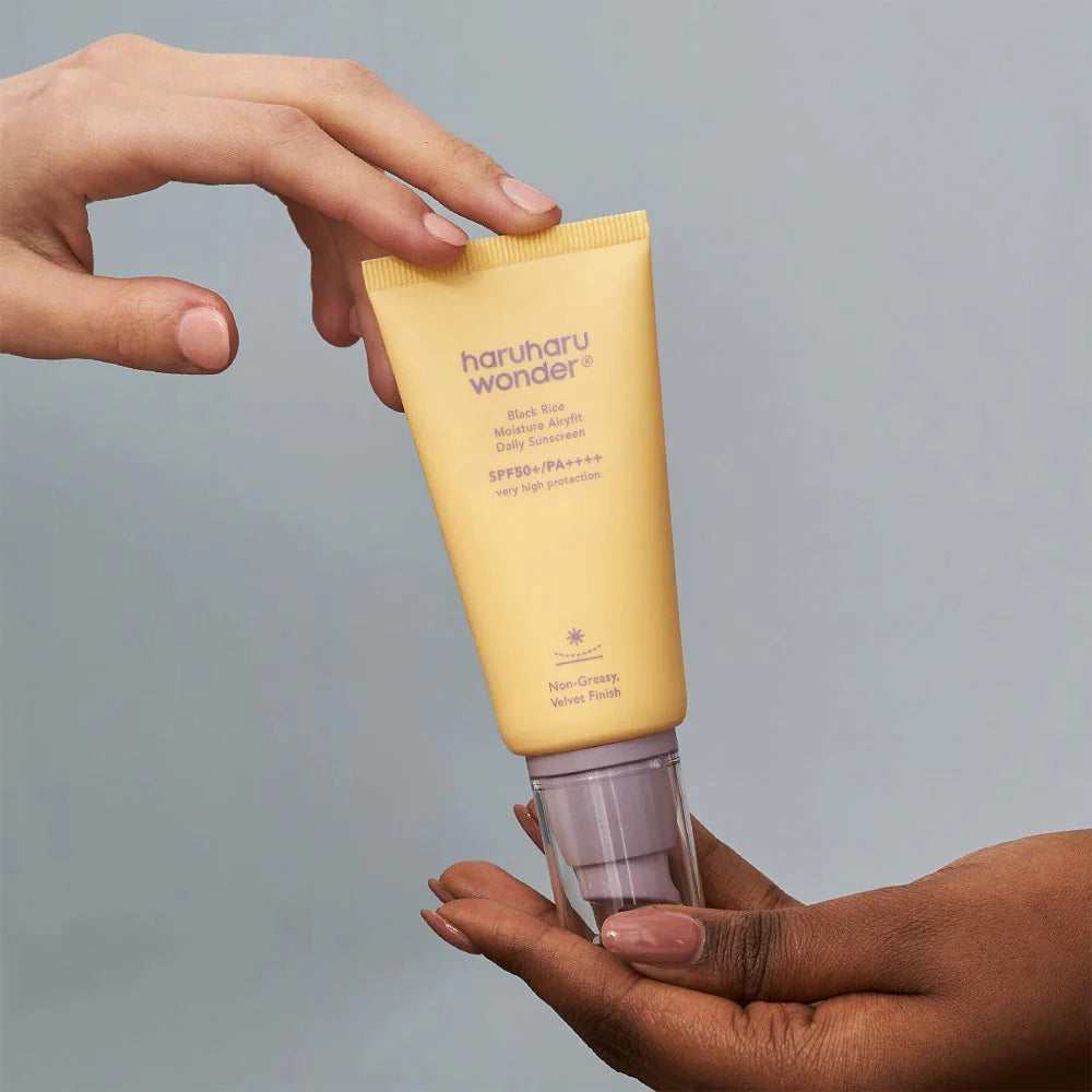 BLACK RICE MOISTURE AIRYFIT SUNSCREEN
