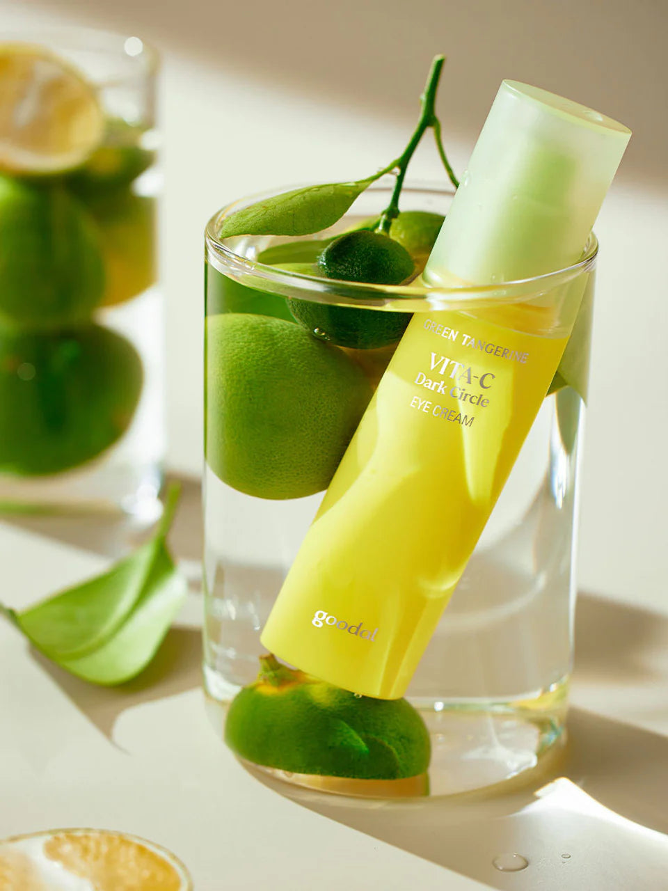 GREEN TANGERINE VITA C DARK CIRCLE EYE CREAM